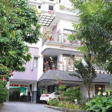 Sowparnika - A Family Home Experience Kochi Exterior photo