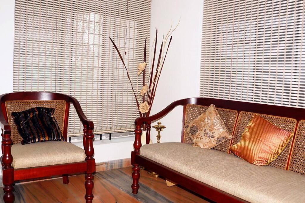 Sowparnika - A Family Home Experience Kochi Exterior photo